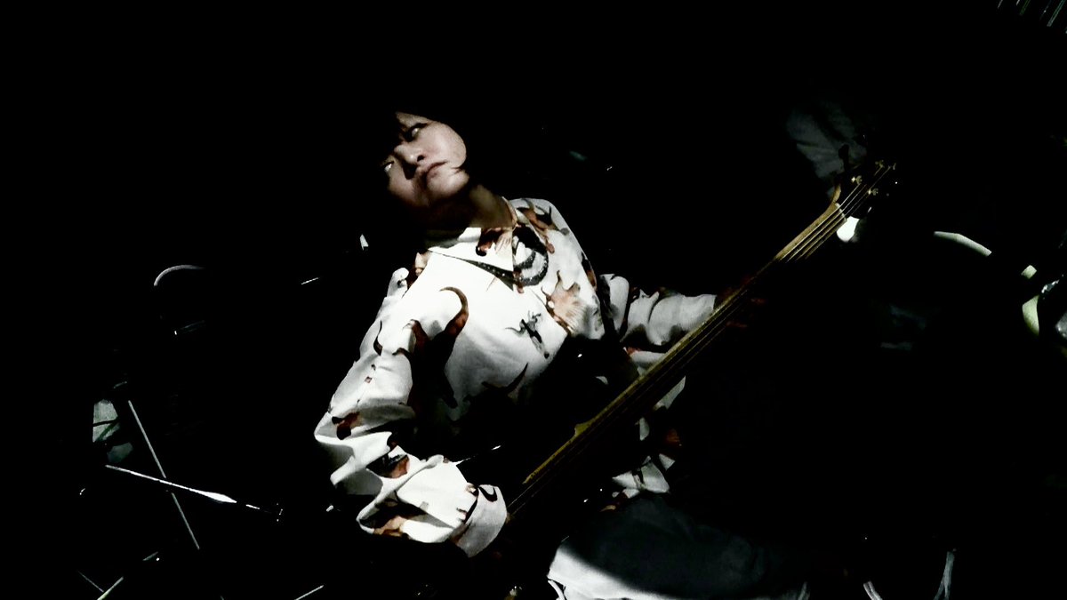 中学生棺桶公式窓口(模範的葉蔵あるいは葉蔵的模範) tweet media