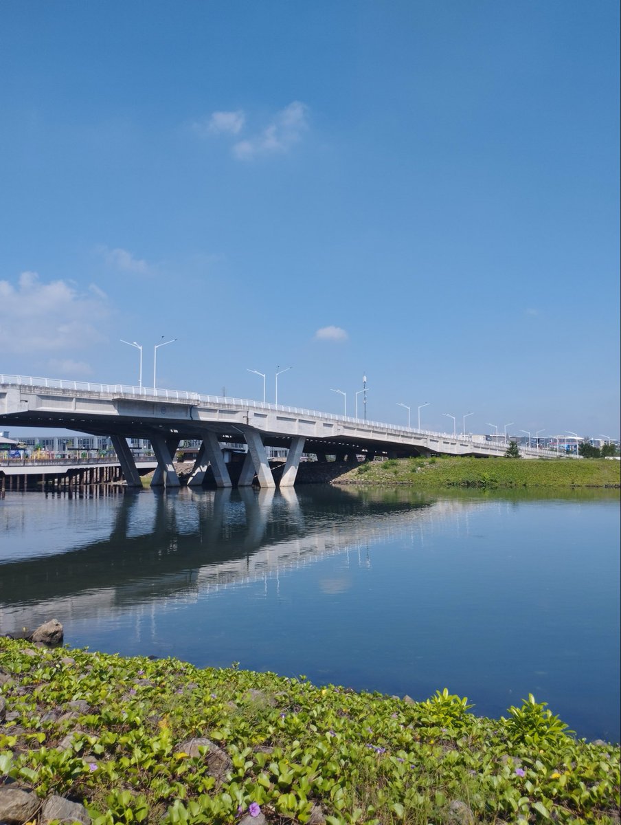 Yang Maha Eka tweet media