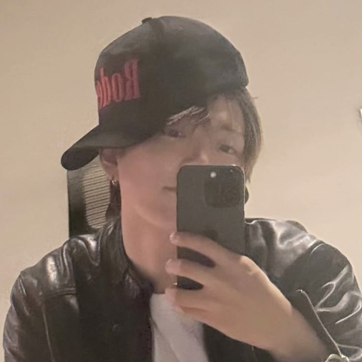 𝘝𝘢𝘭𝘶 ⋆ ࣪.ᵃᵘˢ tweet media