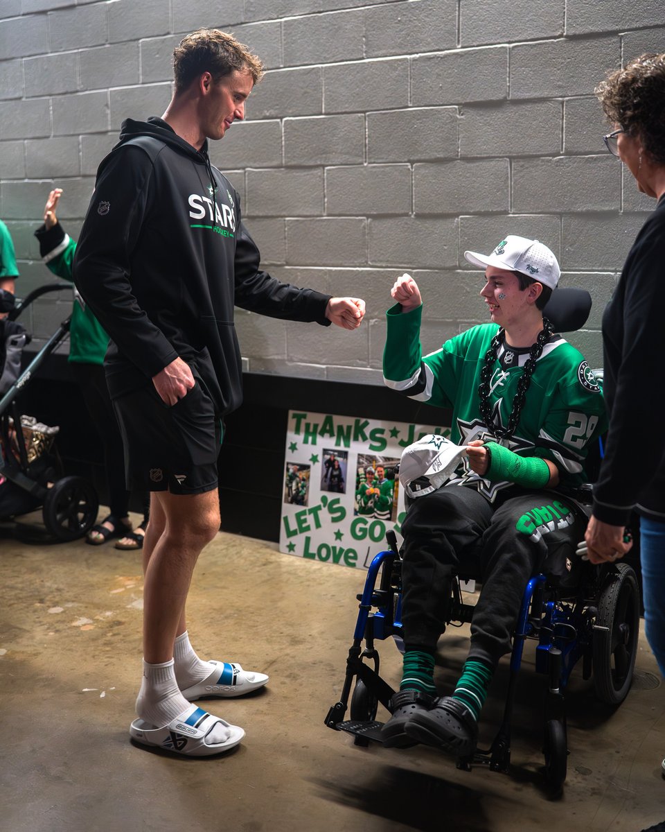 Dallas Stars Foundation tweet media
