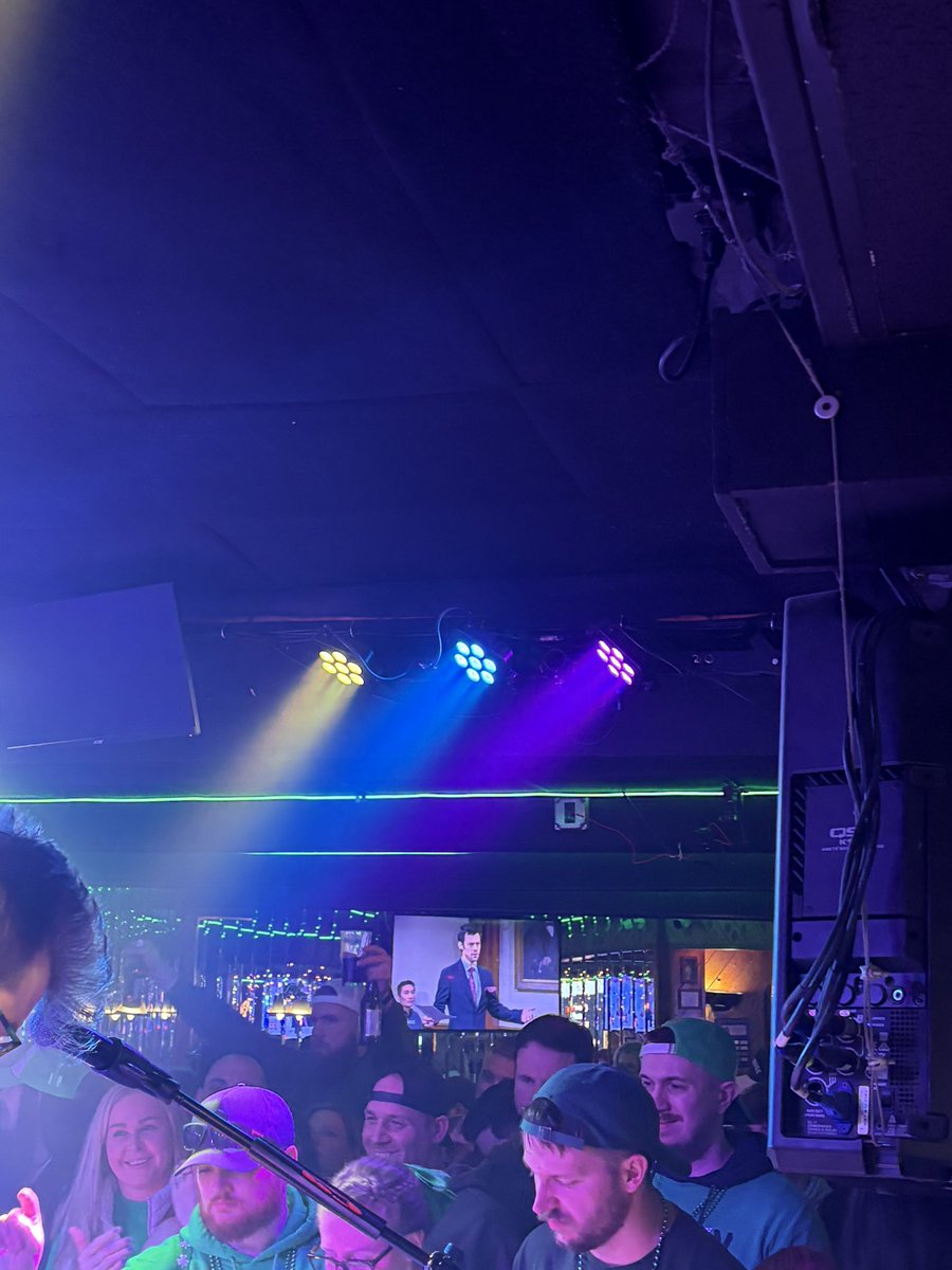 harry snl on at the bar