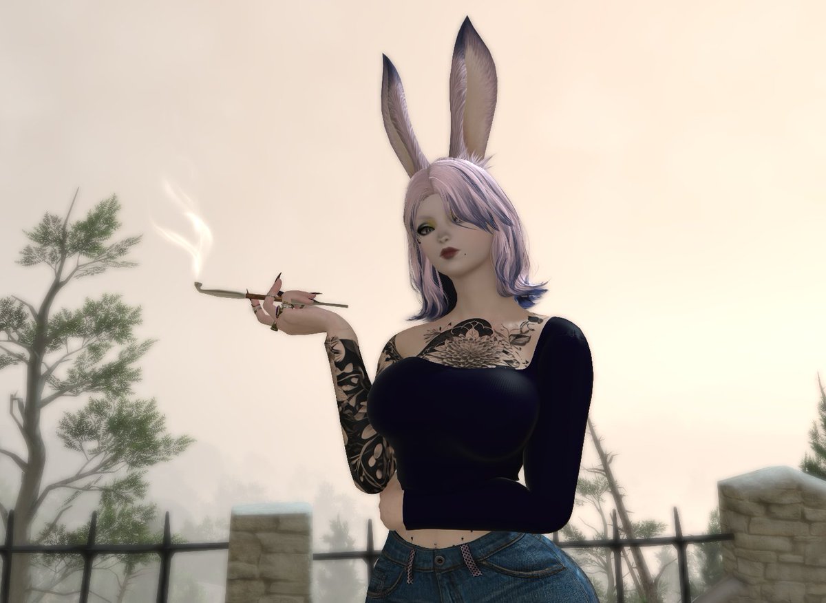 A_Deadly_Flower's tweet photo. See the attitude behind the character ;) #ffxivselfieday #ffxivoc #vieraplayer #ff14selfie #gposer https://t.co/lgn3EnbAlX
