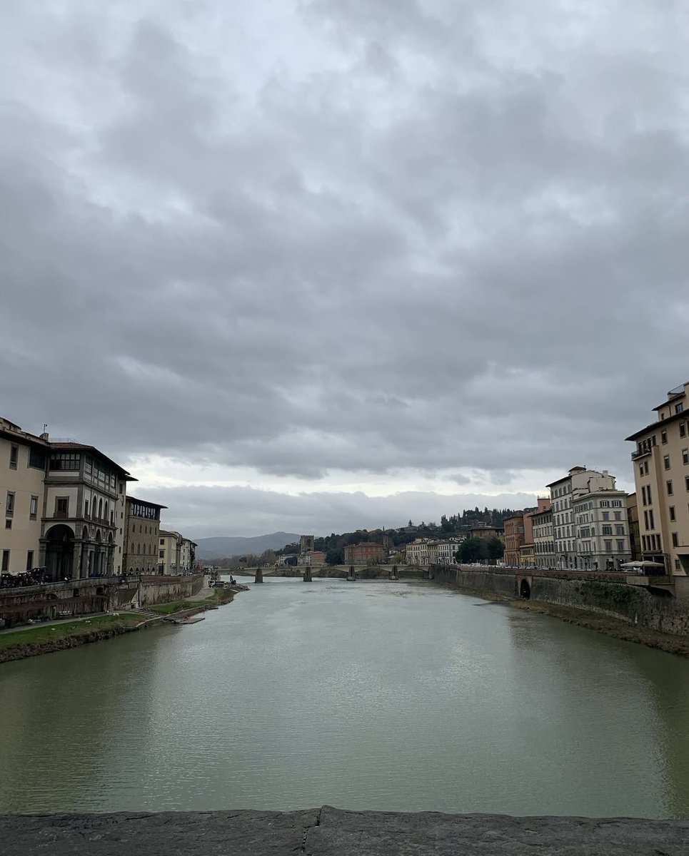 الهنوف المديني tweet media