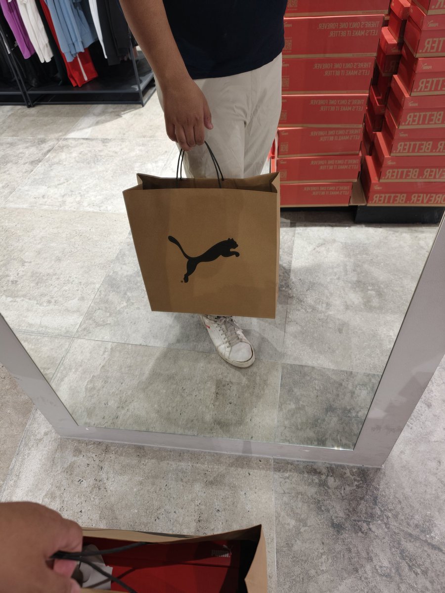 dani photographer tweet media