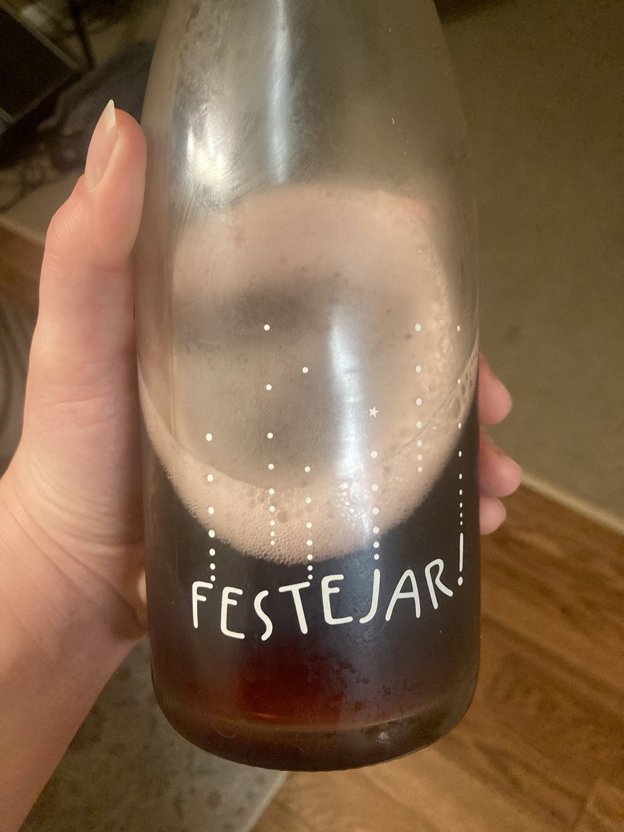 elli 🌸 tweet media