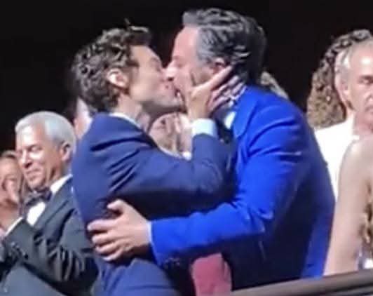 Cristy ୭̥🪩💙 tweet media