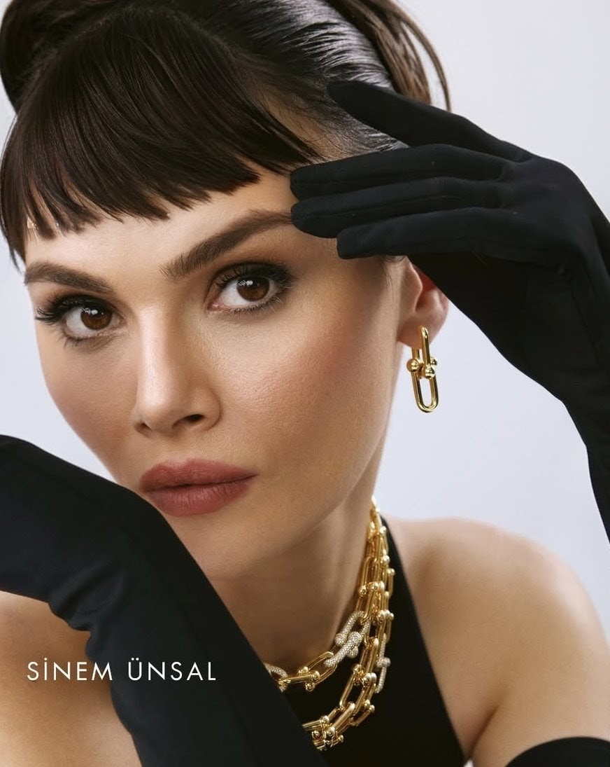 ninola2's tweet photo. #elleextra #sinemünsal https://t.co/rzJMTpCC8Q