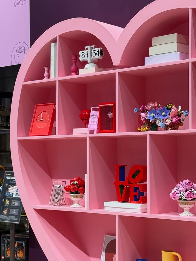 lee_aeeo_ Instagram update 

 "🧑🏻🌞🥐💐🩷"

#이재억 #LEEJAEEOK #JAEEOK #BILLENNIUMBABY #AEEO