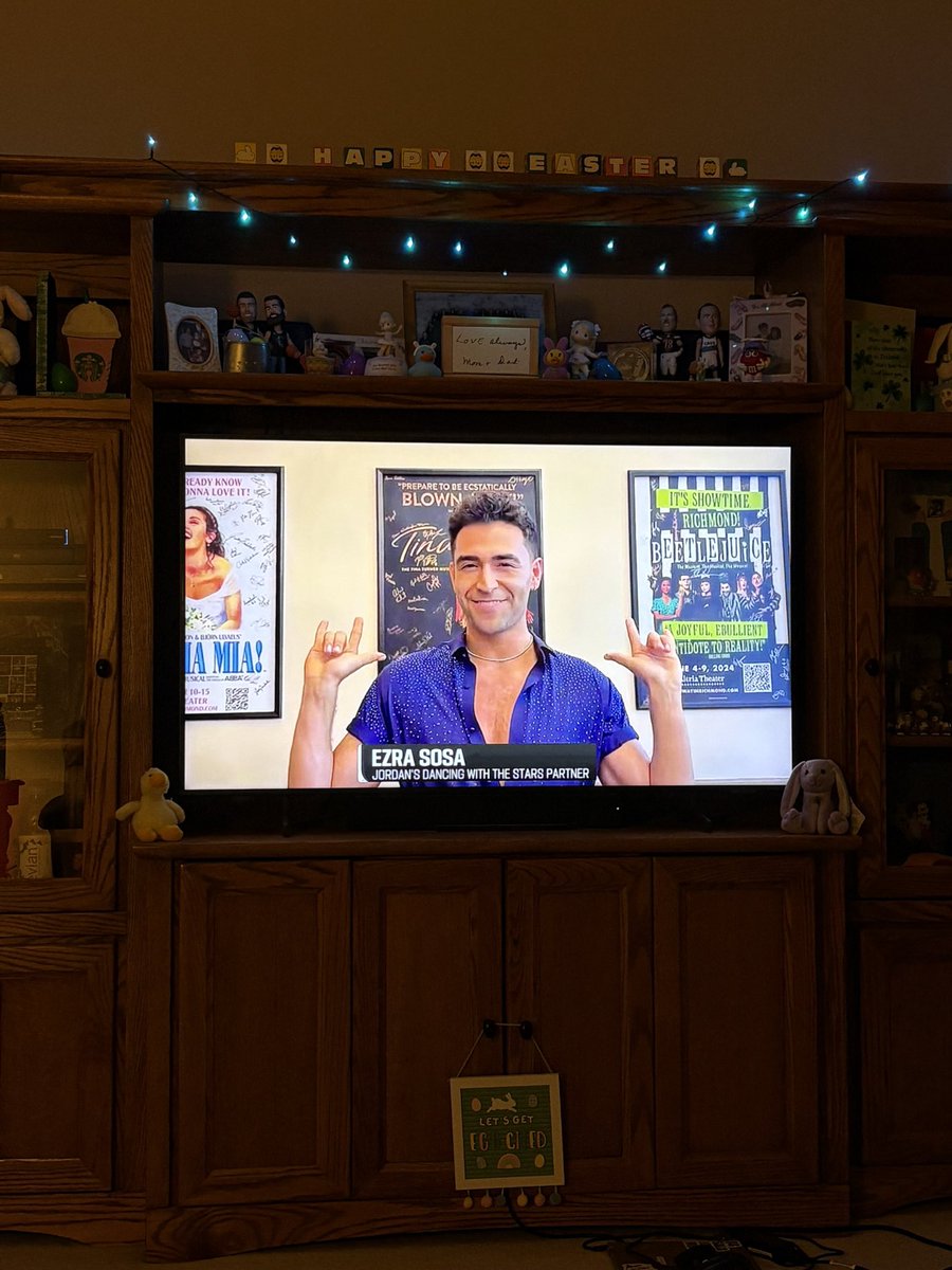 Rachel⭐️🪩 tweet media