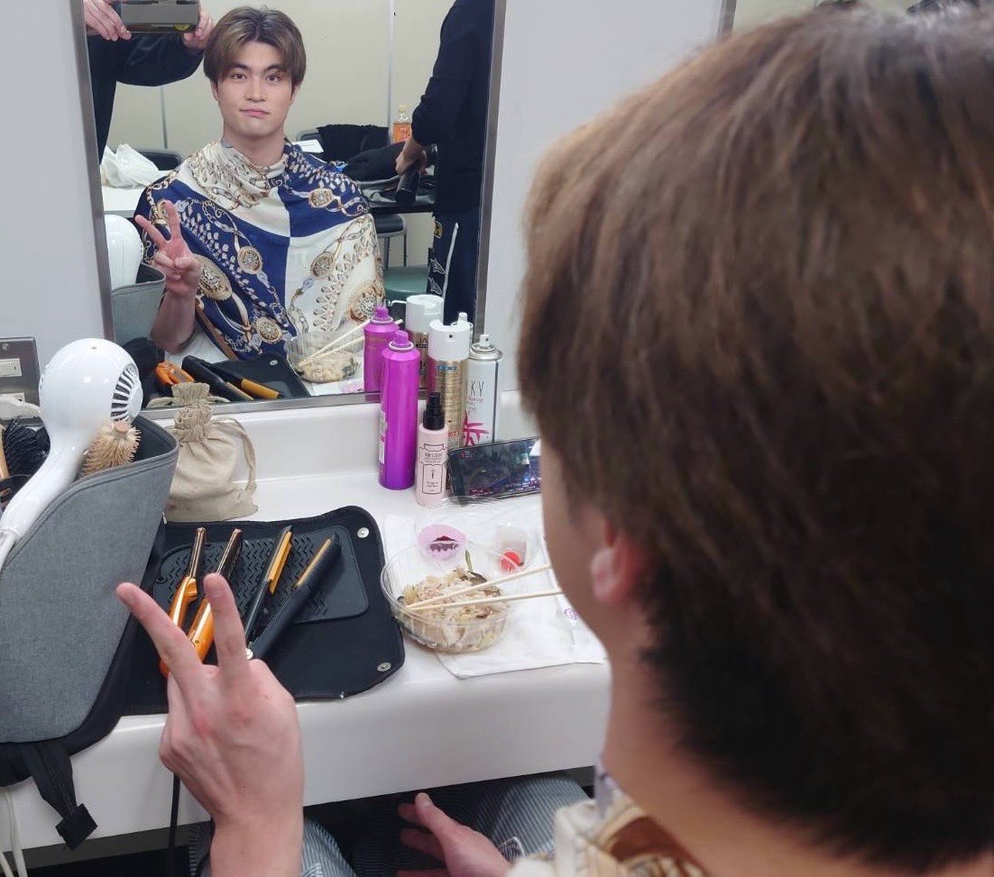 石川雷蔵's STAFF⚡ tweet media