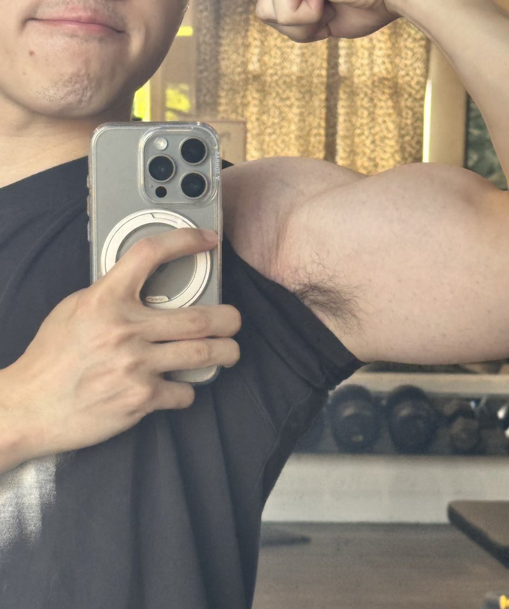armpit520's tweet photo. https://t.co/EYC8G3Xgli