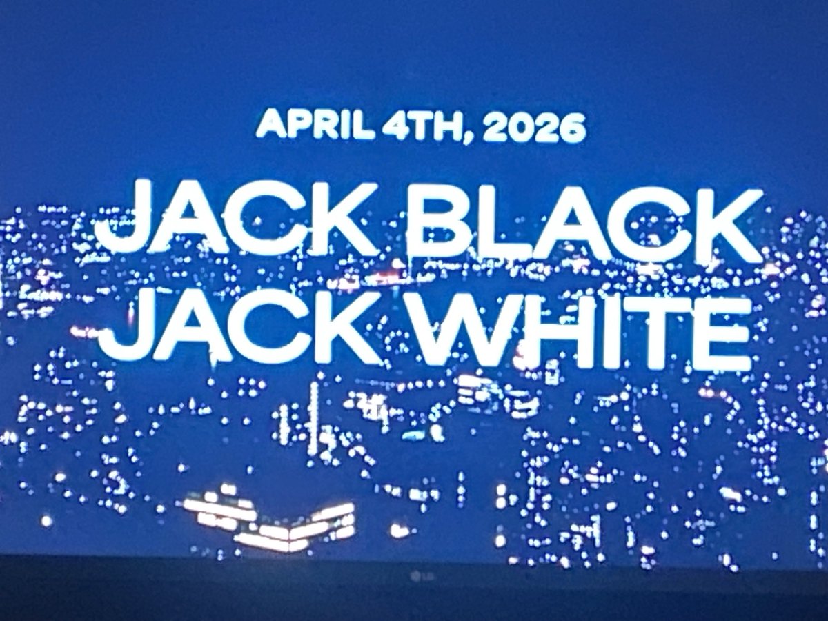 Dave Itzkoff tweet media