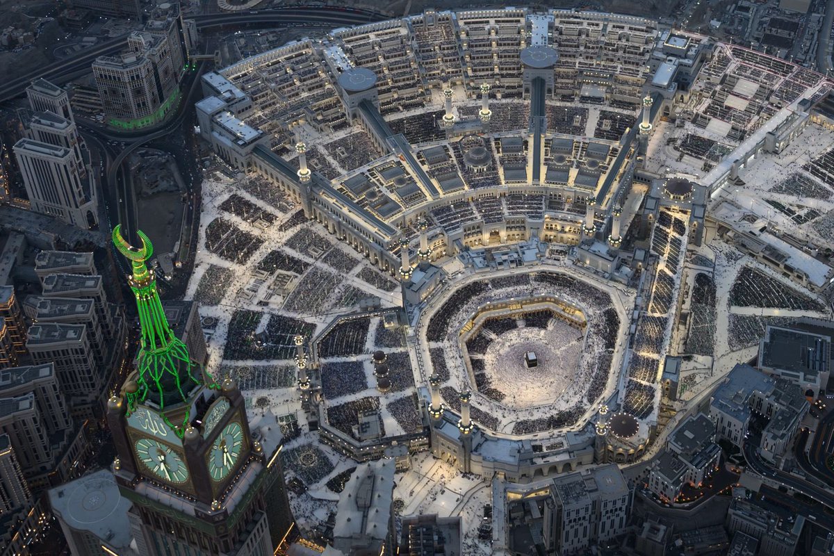 سَعيد tweet media