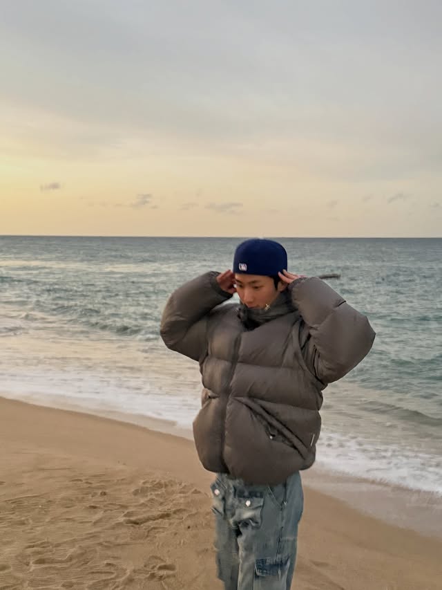 JaeeokArchive's tweet photo. lee_aeeo_ Instagram update 

 "🌊🍃🌥🌲"

#이재억 #LEEJAEEOK #JAEEOK #BILLENNIUMBABY #AEEO https://t.co/tdcpqjhRpa