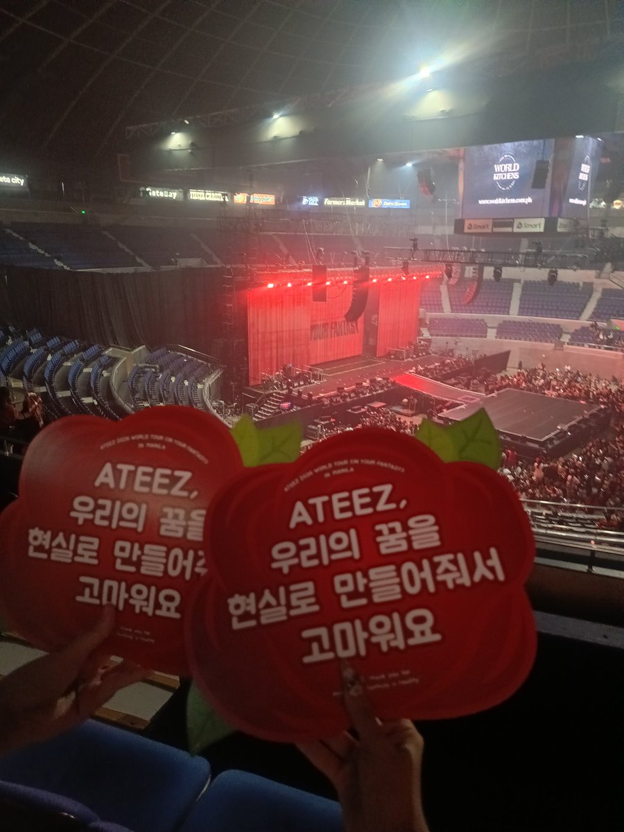 amara 𖹭 saw ateez .✦ ݁˖ tweet media