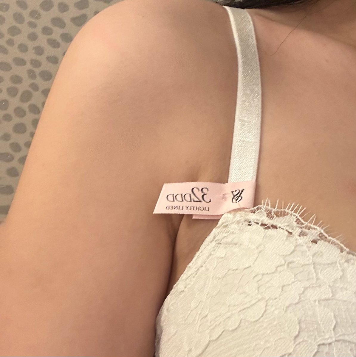 .小曦. tweet media