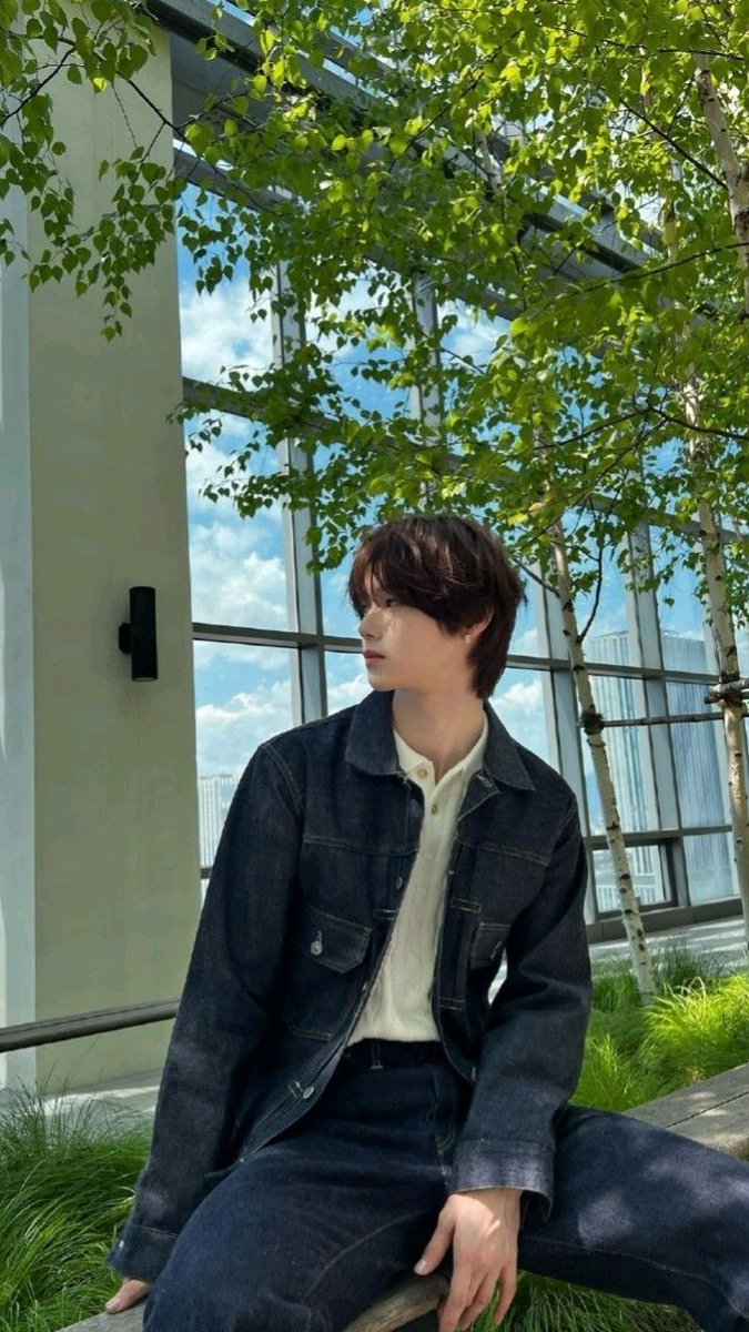 KINGSTON M. tweet media