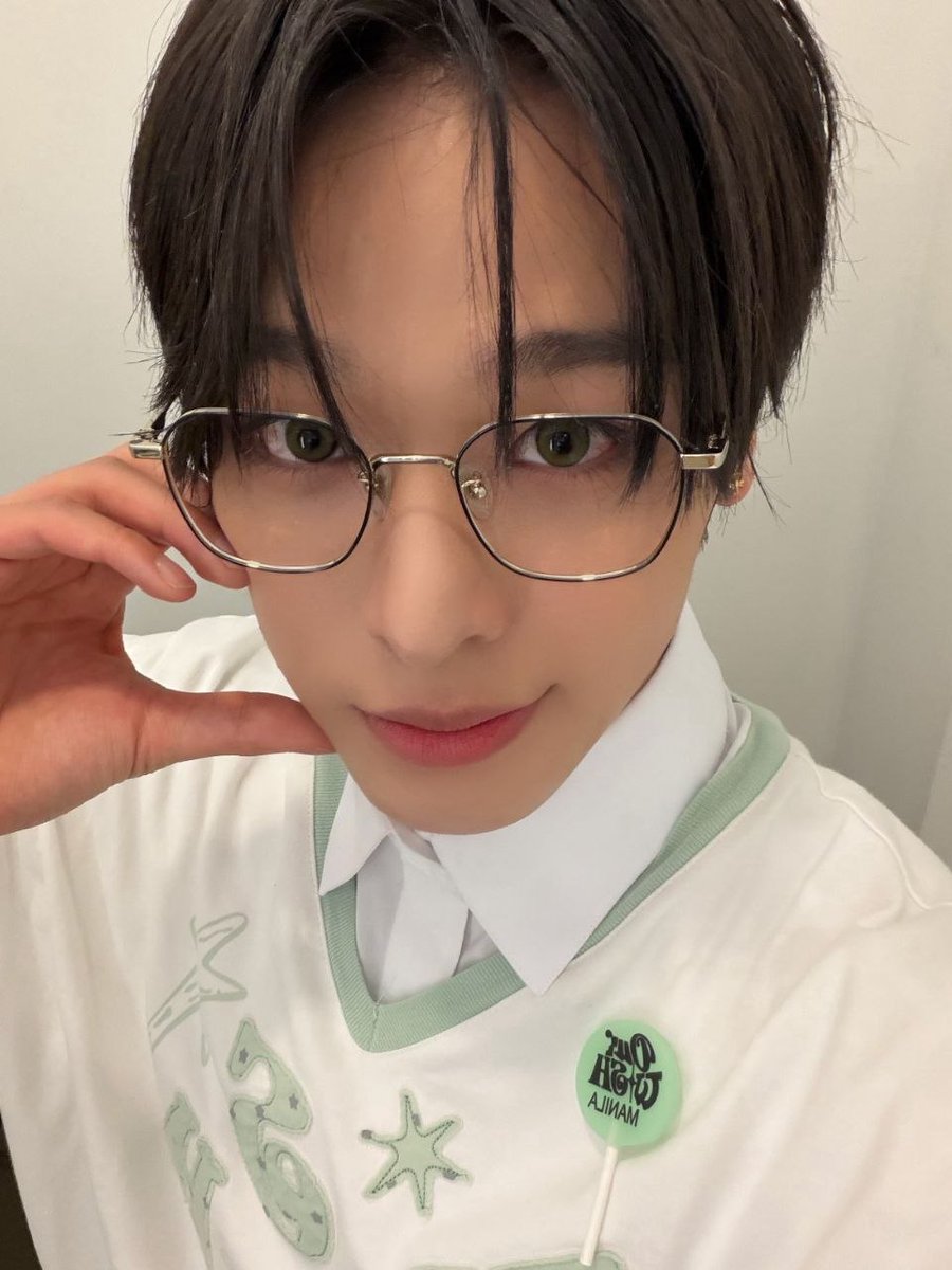 ๏ธ๏ธ๐ฅiku. tweet media