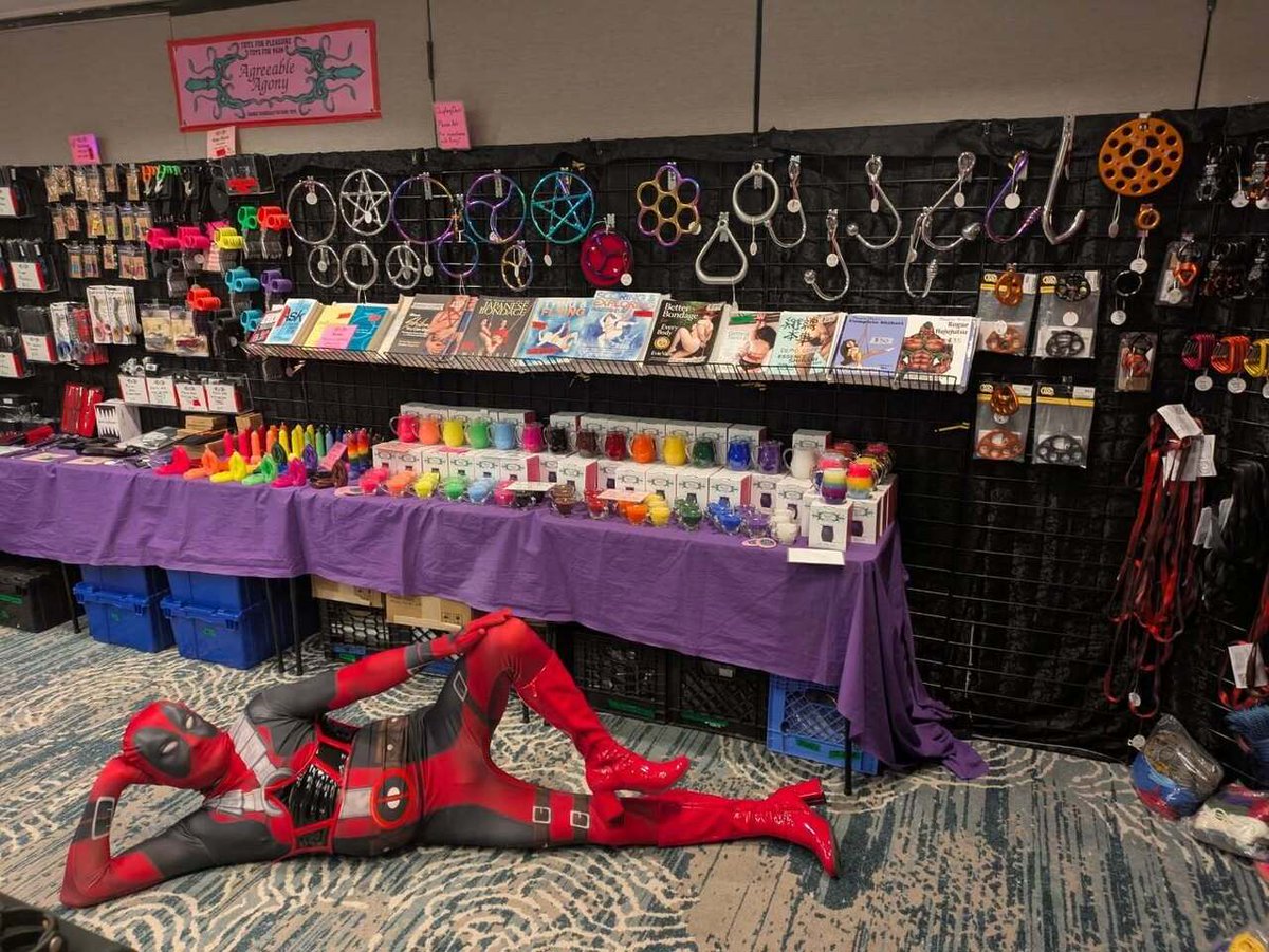 Agreeable Agony tweet media