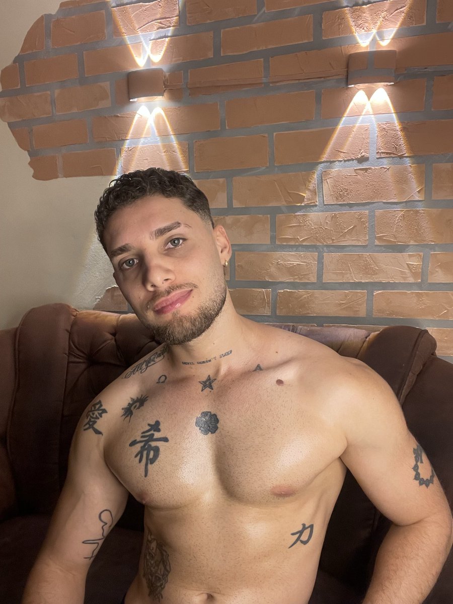 King_meruem tweet media