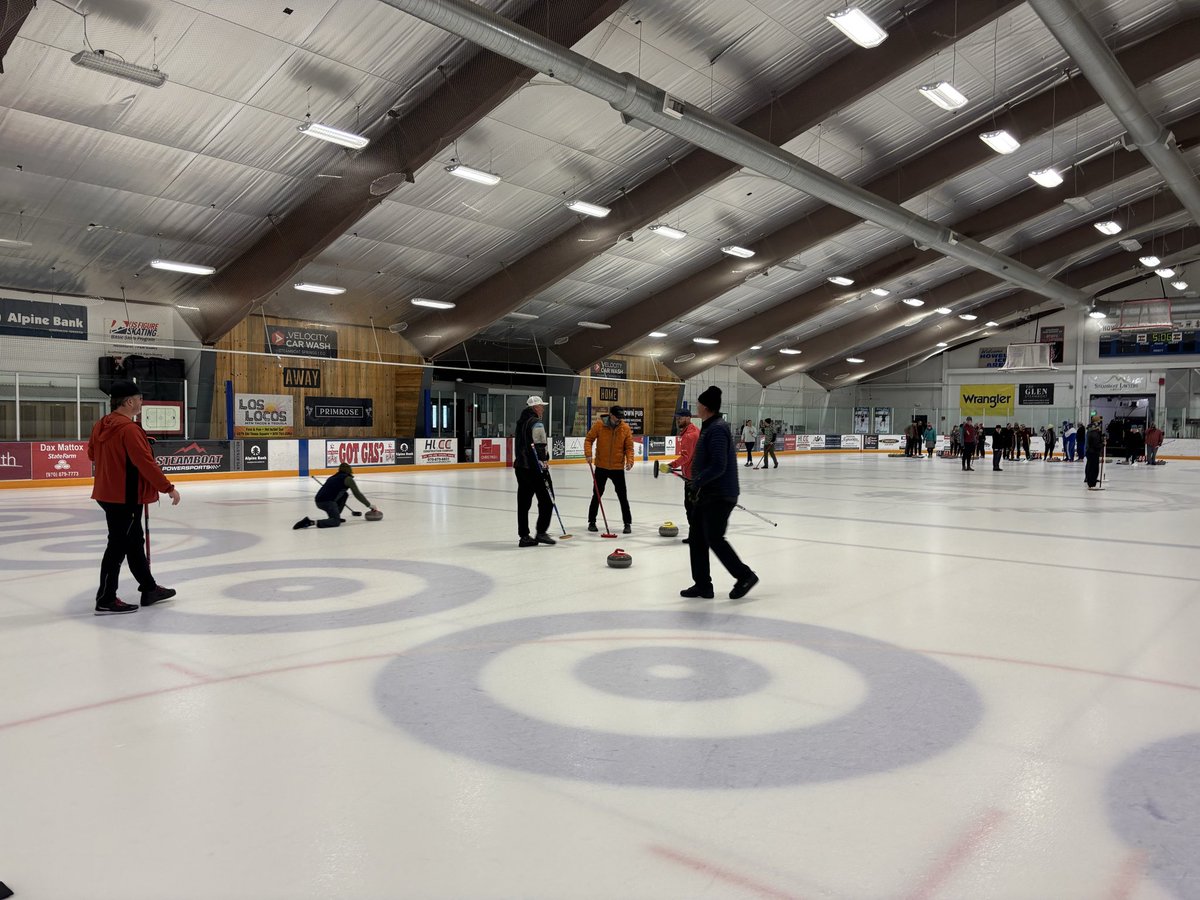 CurlTheBoat's tweet photo. St. Patty’s shenanigans #curling tonight on the pebble! Great times and good curling

👍💚🥌🍀🧤🧹🍻

#curltheboat #steamboatcurling #shenanigans https://t.co/sh18z8XlMQ