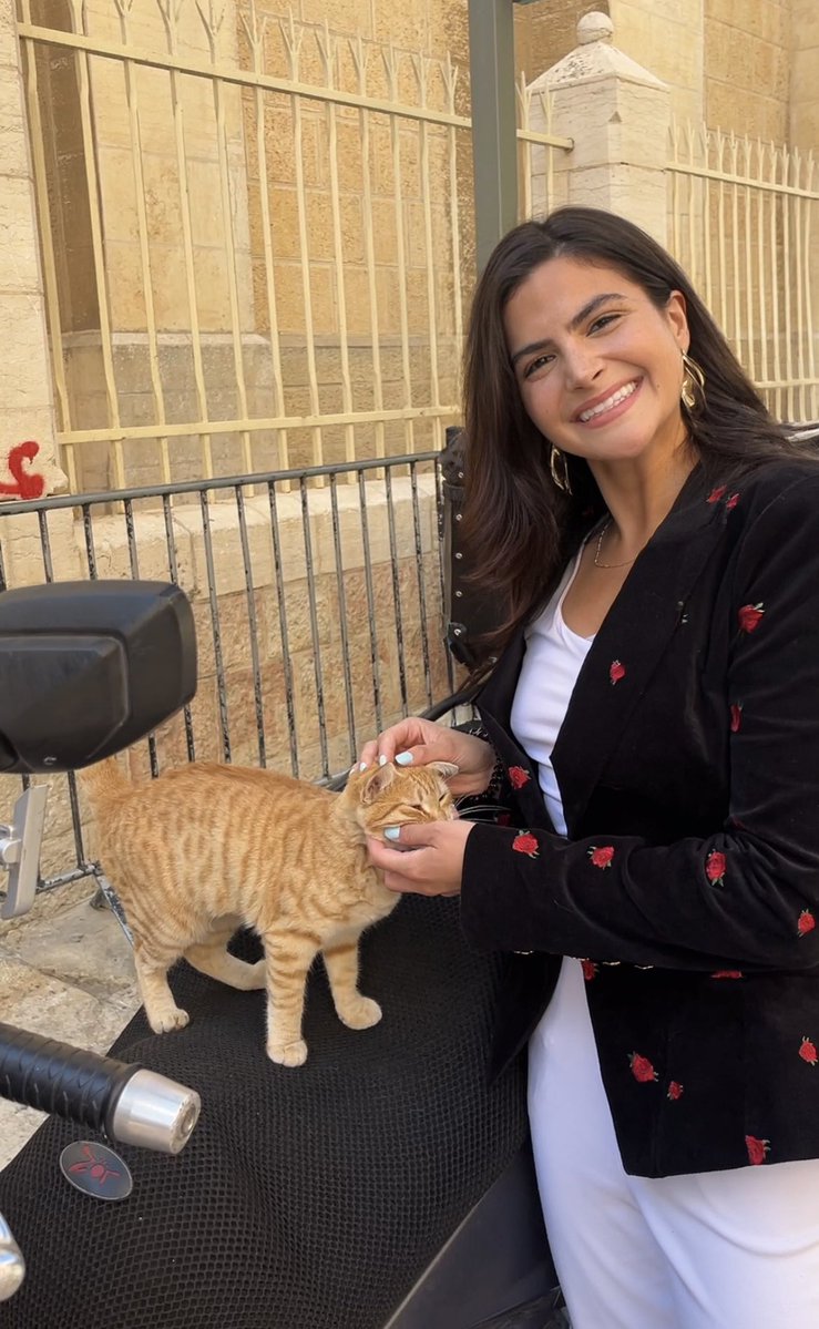 Valentina Gomez tweet media