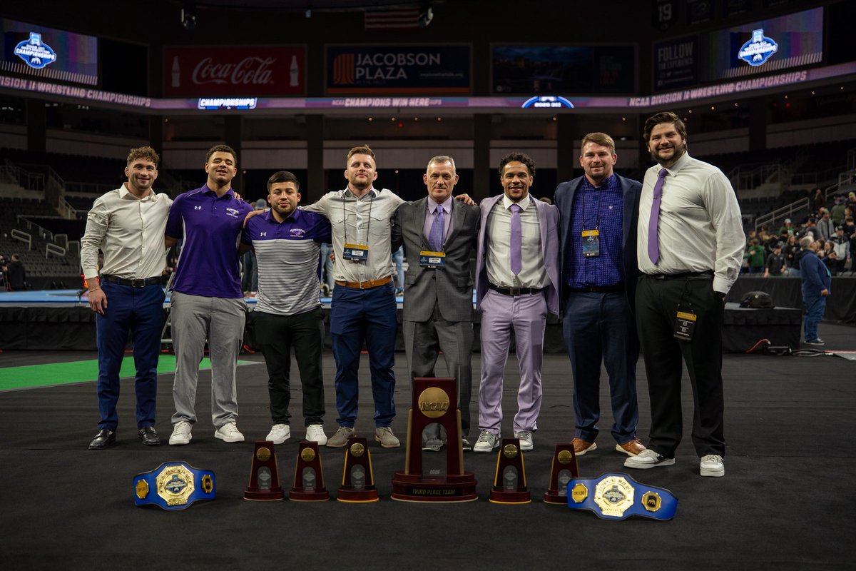 McKWrestling's tweet photo. 🏆🐾More Hardware coming home with your Bearcats ➡️ 3rd Place as a Team with 5️⃣ AAs and 2️⃣ National Champs! 😤

#WeAreMcK #D2wrestle 
#BearcatsUnleashed https://t.co/MG6OdBR5s7