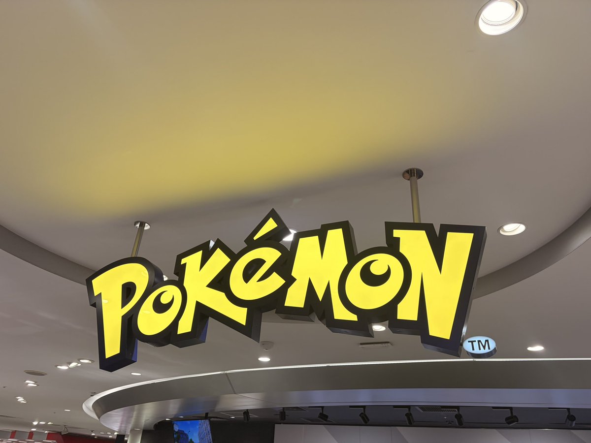 ヨルちゃん【今年は旅をする！】 tweet media