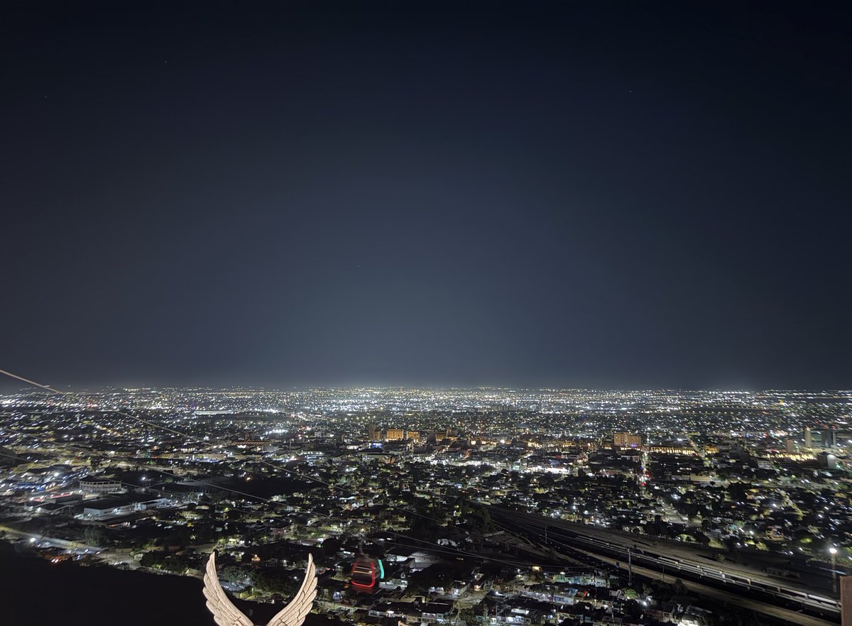 Karla y Rik +21 tweet media