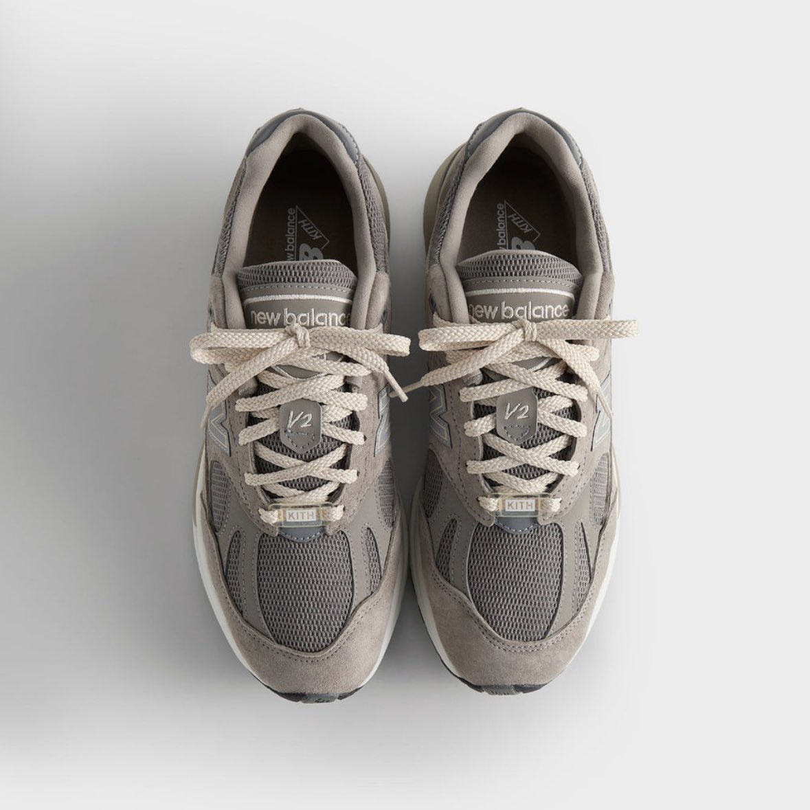 Mitsu_Aizawa's tweet image. Kith 101 &amp;amp; New Balance Made in UK
991v1 and 991v2
🗓️2026年3月15日23:59抽選受付〆切

どちらにエントリーした？