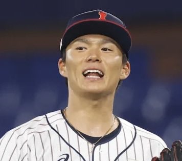 The face you make when you don’t win a championship because you’re not surrounded by a Billion Dollar payroll. 

#WorldBaseballClassic