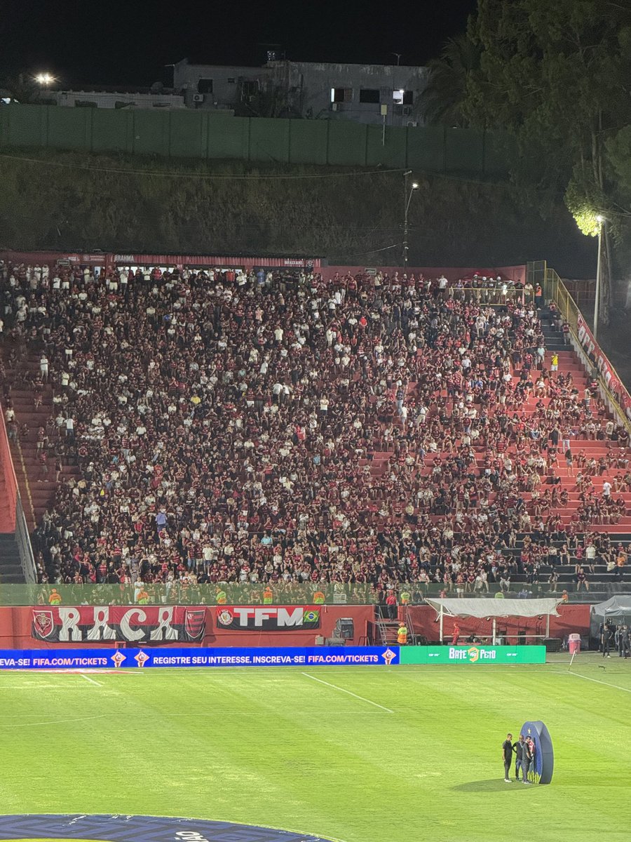 fã clube do Latino tweet media