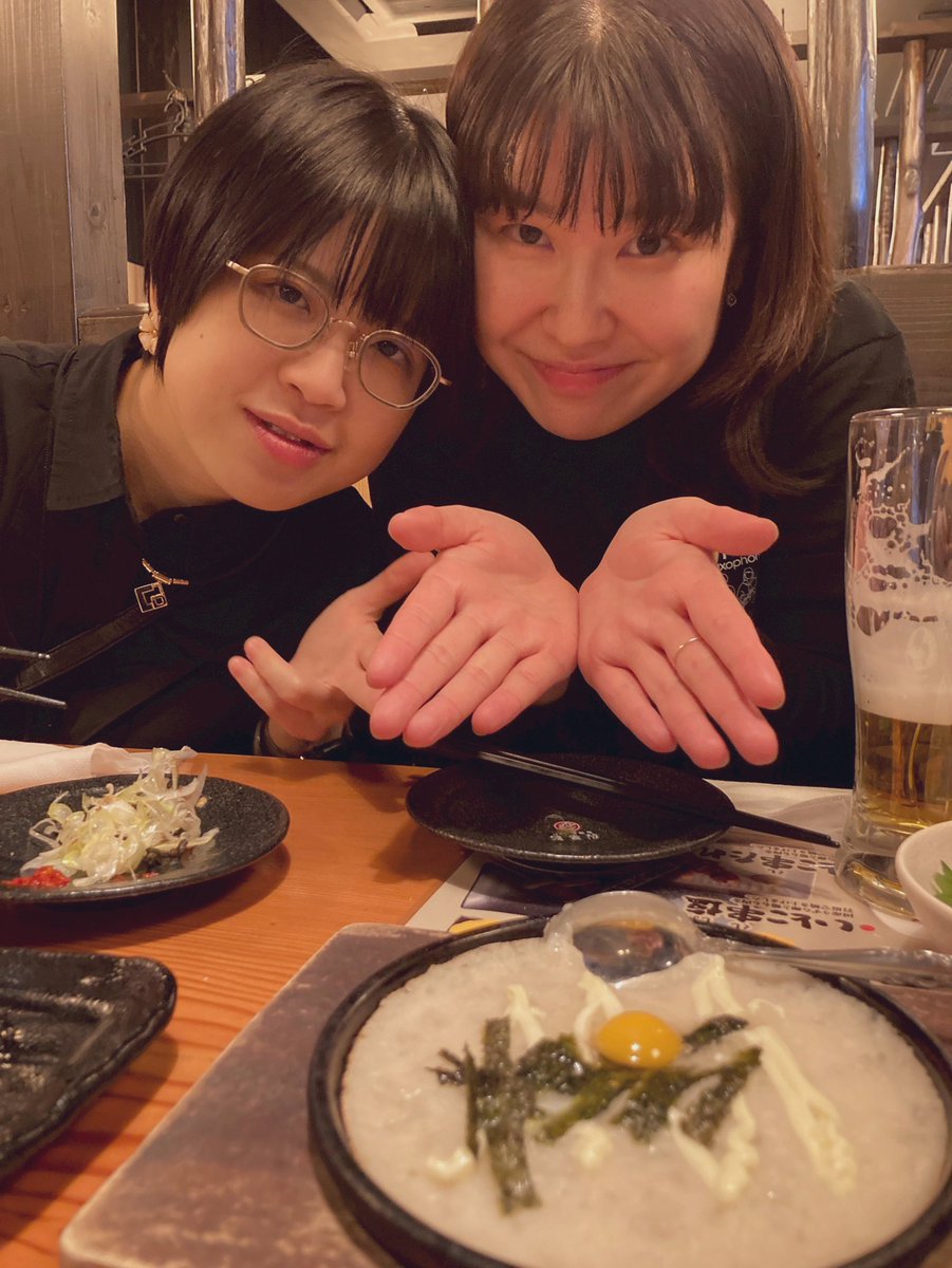 NOKSaxQuartet's tweet photo. 公演後は、メンバーで少しだけ乾杯できました🍻
こういった時間も多くないので、貴重な機会です😌

本日は、いつもお世話になっております中善楽器さまへ！
短時間・弾丸ですが、全員でお伺いいたしました😆
選定やマウスピース、リード、リードケースなどなどお買い上げ😂
ありがとうございました！🌸 https://t.co/9S7DPYonPs