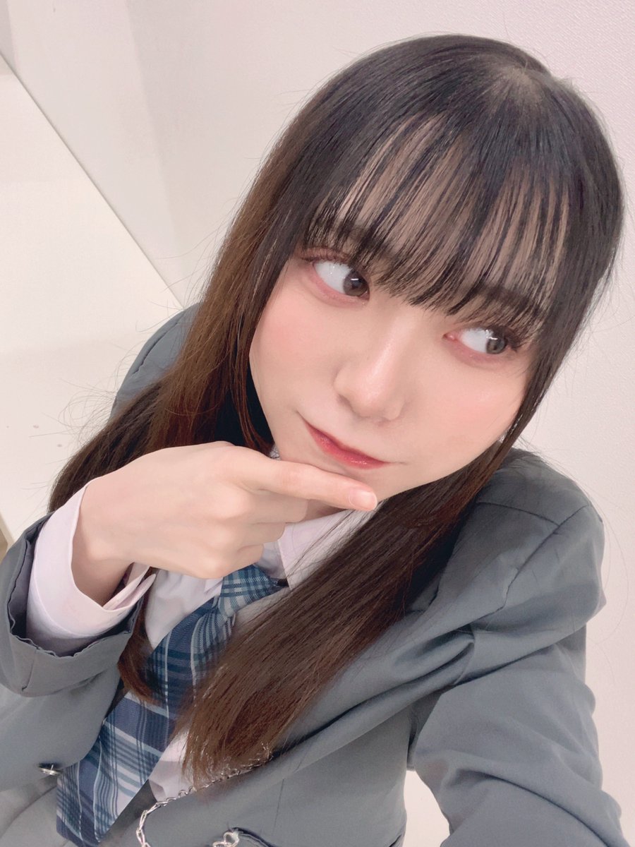 kanau_sari's tweet photo. 『IDOL SPIRITS -youth- 3月号』
ありがとうございました✨🎀
お知らせした通り、3/24はチケット代無料(ドリンク別)のライブに出演します❣️
4人でのラストステージ30分全力でお届けしますので絶対に来て下さい‼️
#Prhythm #prm_now https://t.co/fNBkzfFbhY