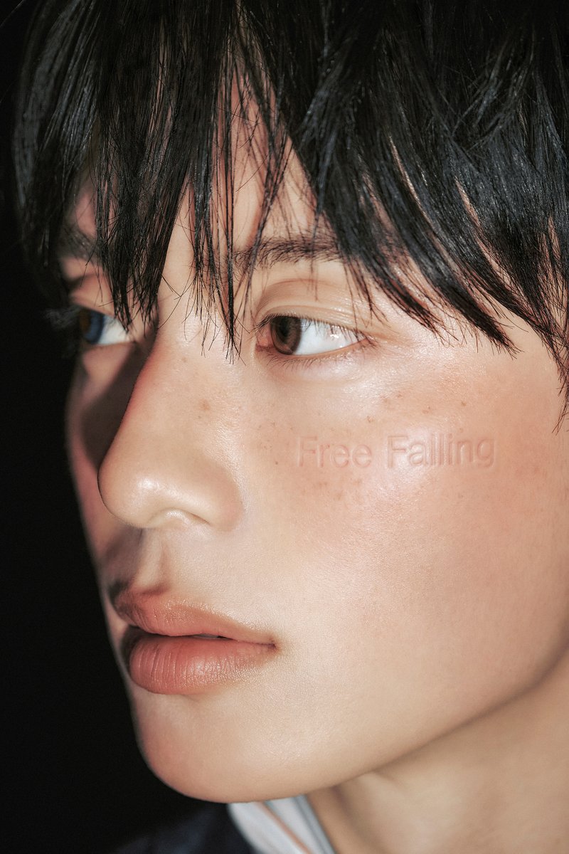 the_verivery's tweet photo. KANGMIN 1st Single Album [Free Falling]
Concept Photo : Fever

➫ 2026.03.26. 6PM (KST)

#강민 #KANGMIN #VERIVERY
#Free_Falling
#20260326_6PM https://t.co/Jwg5JTXKxW