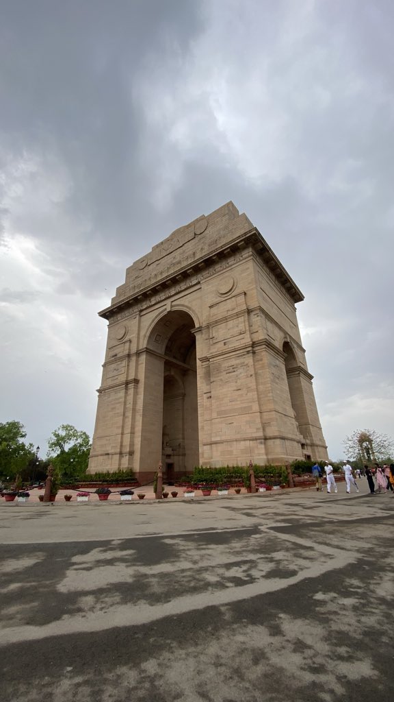 Paras Nath Singh tweet media