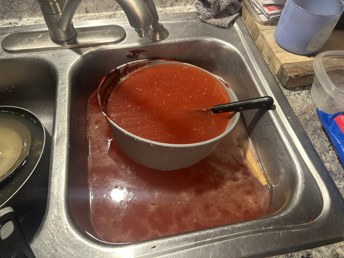 Ari Arkaza🍬⚡️ tweet media