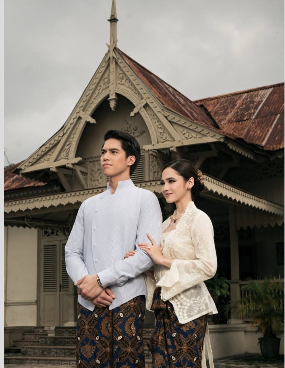 rian heyley tweet media