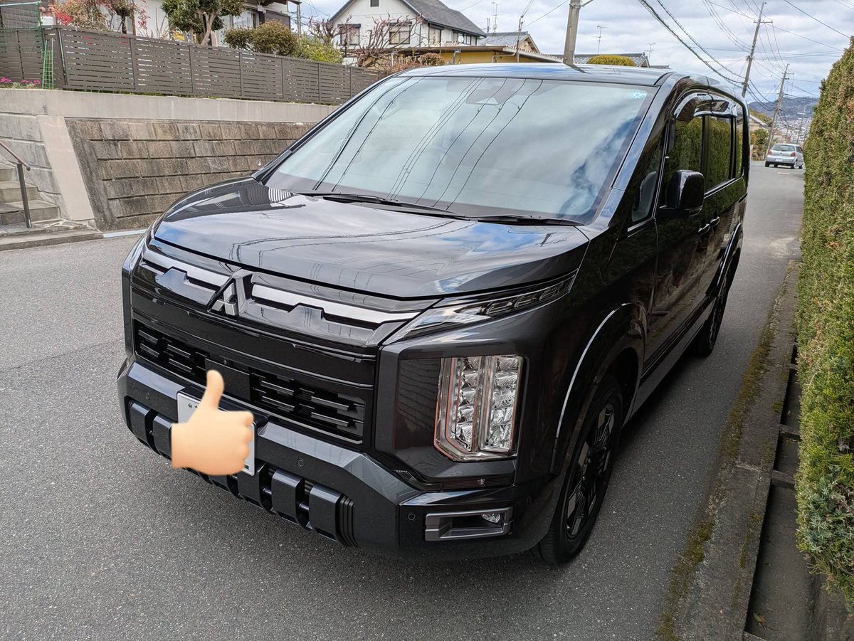 ひらたく tweet media