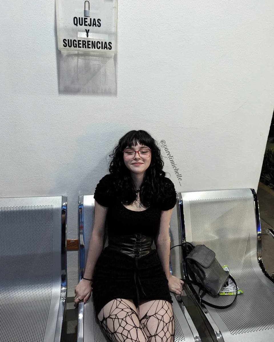 Yarelimichelle__ tweet media