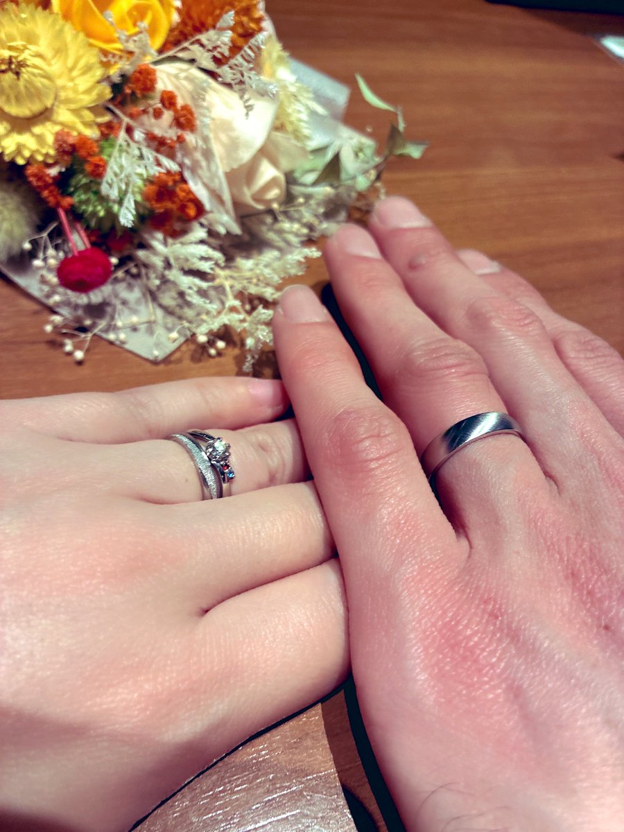 Huka1127's tweet photo. 暫くご無沙汰でした。私事ですが結婚する事になりました🥰 県外に引っ越しもしたので趣味関係は引退って形になりますがみんな今までありがとうございました！ https://t.co/gLwfoJbgsu