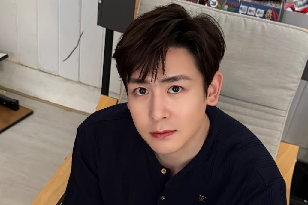 #2PM's #Nichkhun To Press Charges Against Stalker Who Physically Assaulted Him
soompi.com/article/182501…