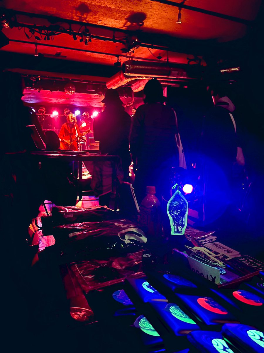 hanamizoyg's tweet image. Show Boat KOENJI 
ライブandダイレクト 

3.25もSHOP出店にMAD SECTIONで参加してます！！
RIDICULE等と一緒に限定アイテムを並べておりますのでよろしくお願いします！！

#showboat 
#madsection #koenji
#ridicule #g4up #hanamizuoyaji