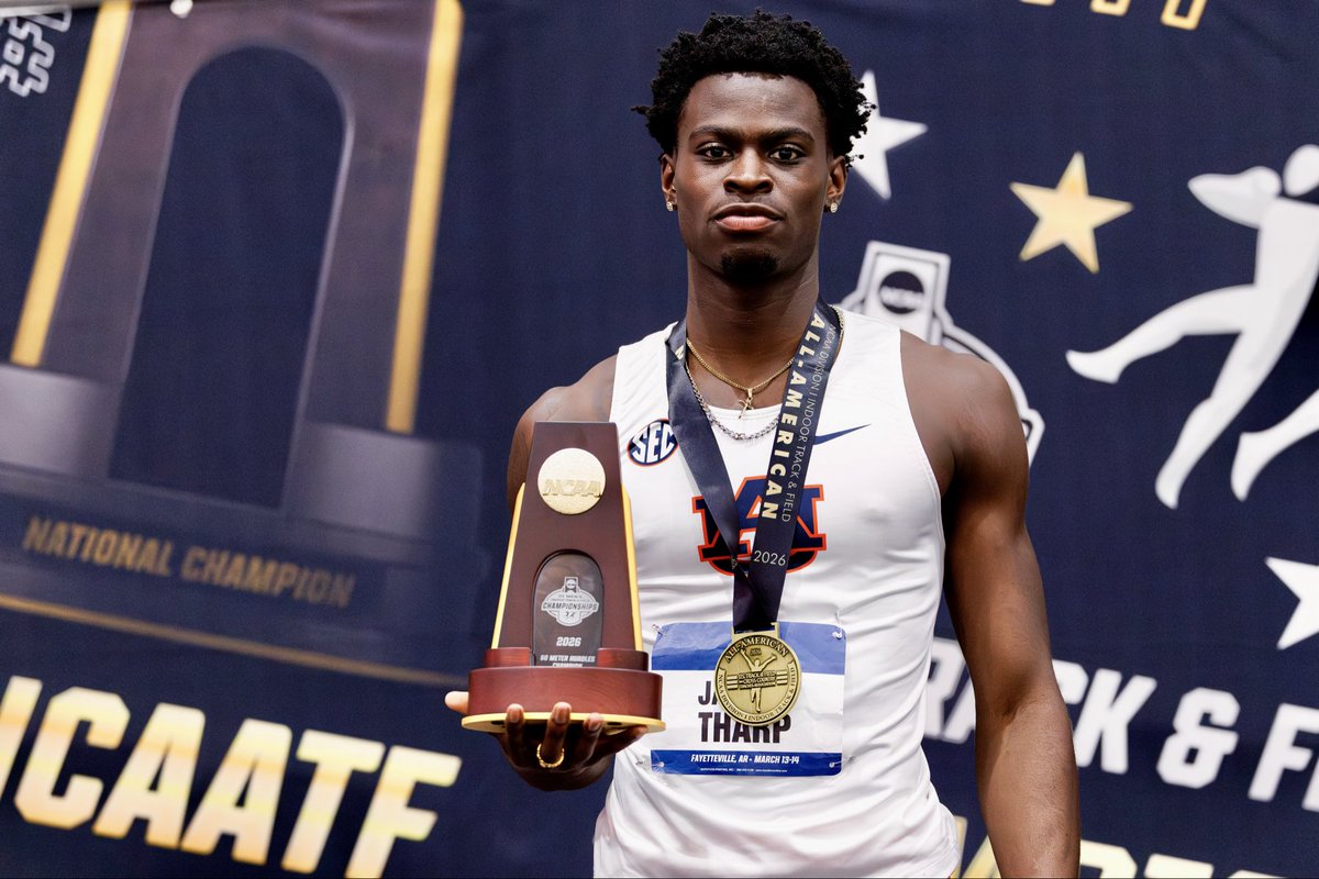 AuburnTFXC's tweet photo. Bringing home the hardware is fun‼️🏆🥇🥉

#WarEagle https://t.co/9fTP4I3r2P