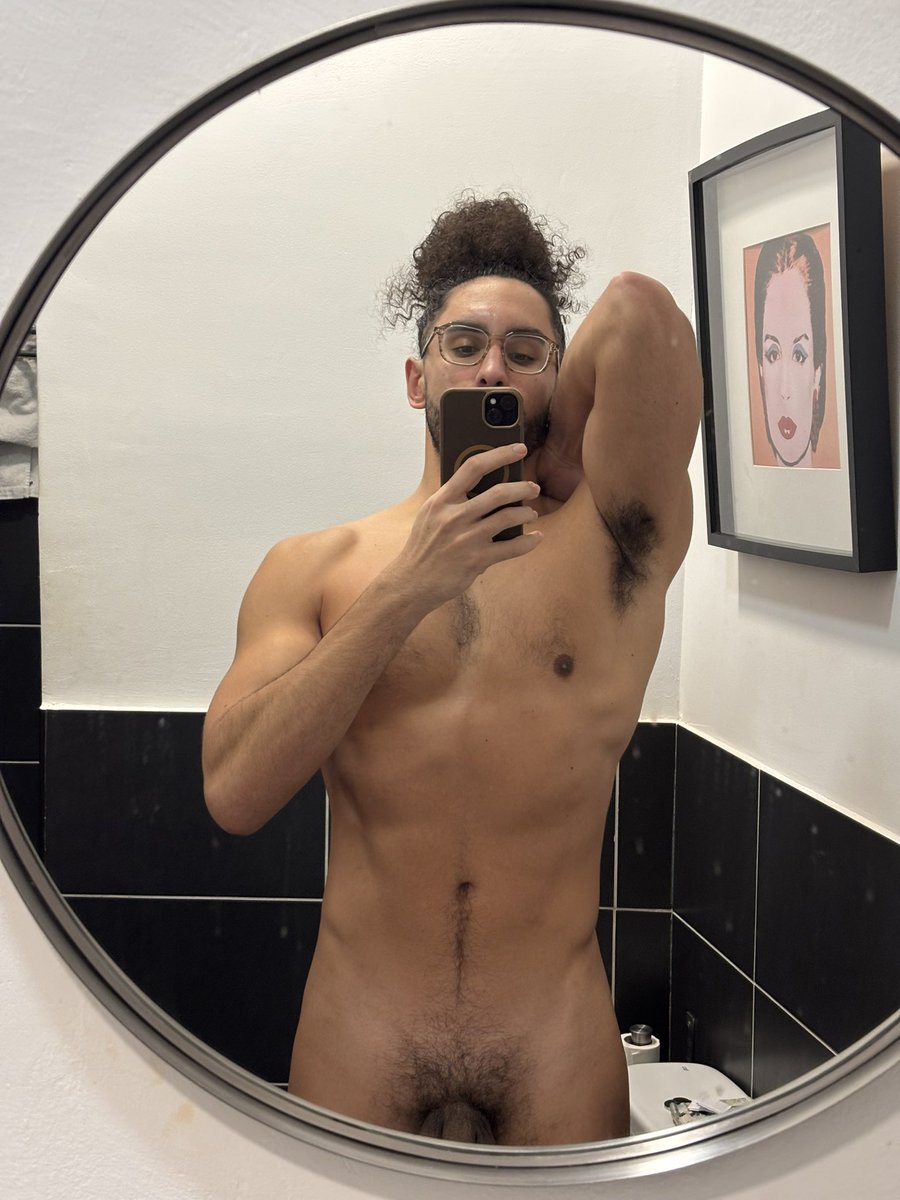 nathy peluso’s fifth latin grammy tweet media