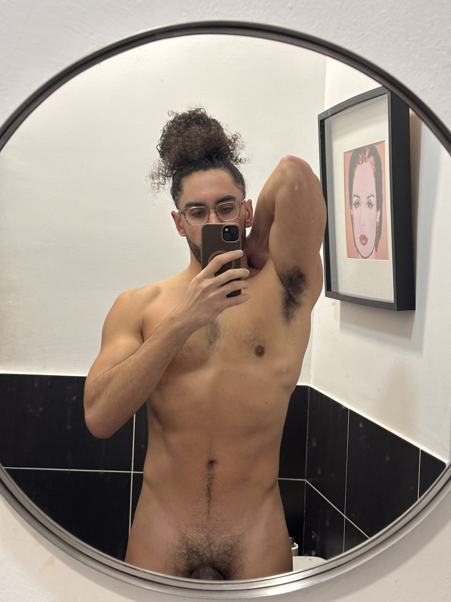 nathy peluso’s fifth latin grammy tweet media