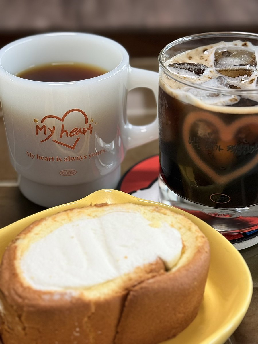 Cornflower ✿ tweet media