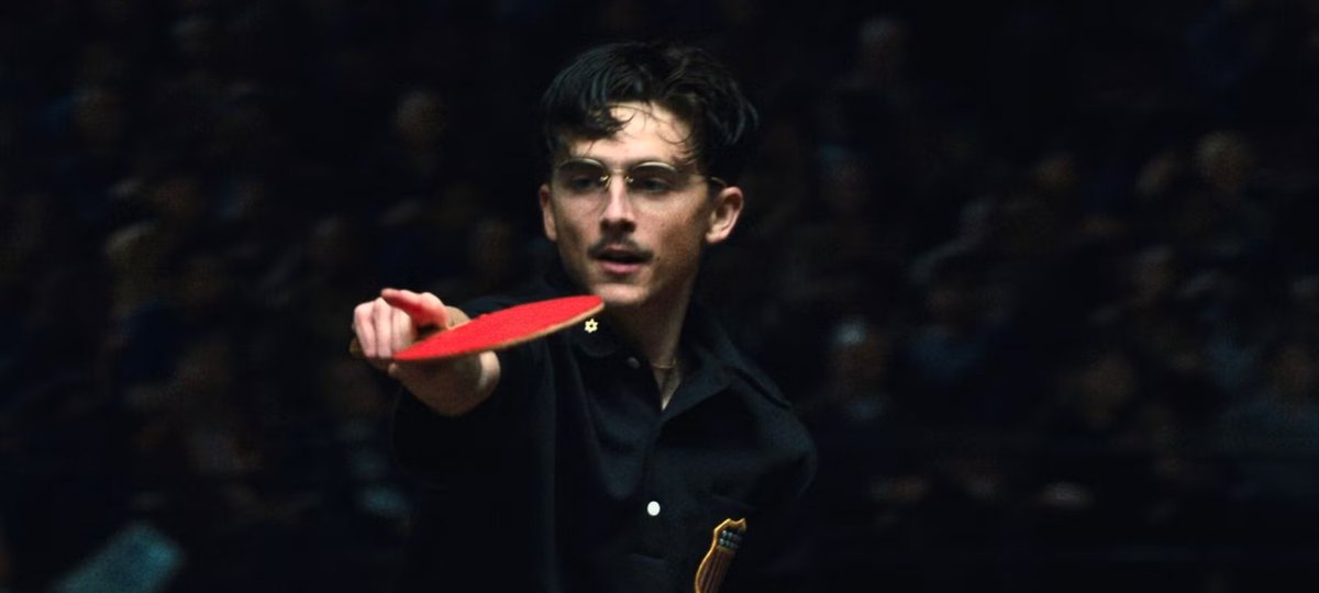 Si B. Jordan gana el Oscar, imperaría lo político sobre lo artístico. Chalamet lleva todo el peso narrativo con una actuación poliédrica, multifuncional, en evolución constante entre lo fantasmagórico y lo terrenal. Probablemente la interpretación más compleja y suicida en años.