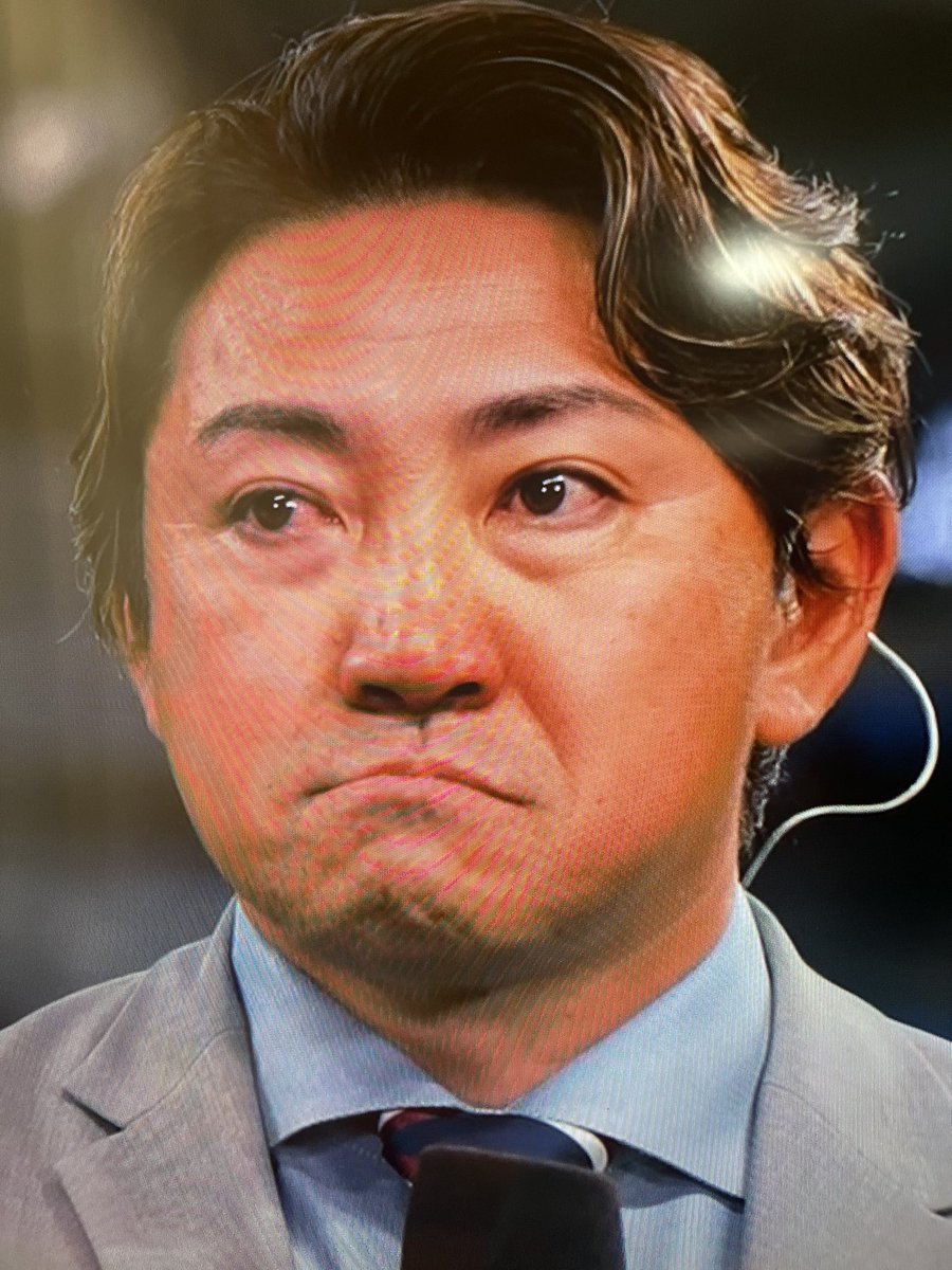 juri_grace1234's tweet photo. 内川聖一、後輩達の無念を想い号泣。

#WBC #侍ジャパン #ベネズエラ
#大谷翔平 #菊池雄星 #山本由伸 https://t.co/nCi65DbNIH