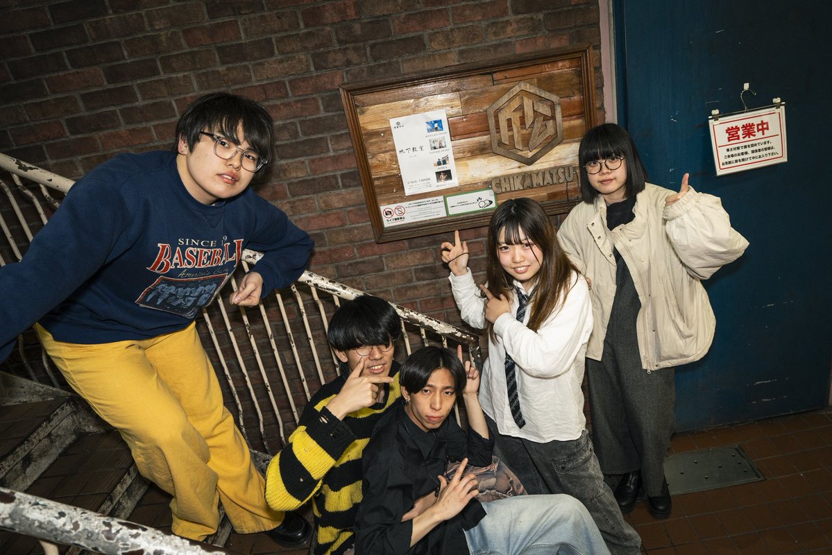 あべべ tweet media